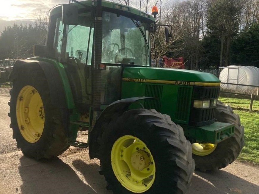 Maquina Agricola Tractor John Deere 6400